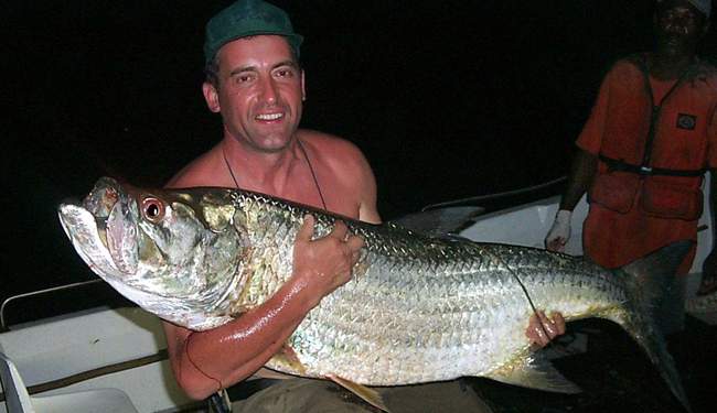 Beau tarpon pch par Mr Serge Anabiose  Sette Cama, Gabon, sur un popper ORION.